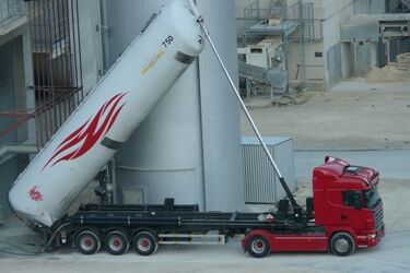 Kradzież 100 ton gazu na Orlenie. Łagodniejsze kary