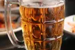 W klubie dostał szklanką w twarz. 21-latek z ranami twarzy trafił do szpitala 