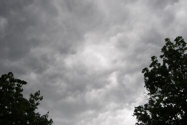 Piątek pochmurny i wietrzny