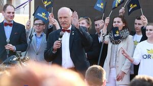 Janusz Korwin-Mikke spotkał się z białostockimi wyborcami [ZDJĘCIA]