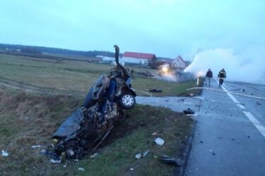 Wiadomo, kim byli kierowcy, którzy zginęli na drodze krajowej nr 8
