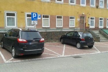 Nowe przepisy i wyższe mandaty dla kierowców