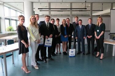 Studenci UwB pokonali młodzież z Warszawy w debacie oksfordzkiej