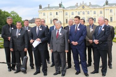 Około 40 podlaskich samorządowców z poparciem dla Bronisława Komorowskiego