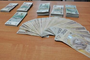 Gang wyłudzał kredyty ze SKOK-ów. Kolejna osoba zatrzymana