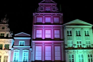 Widowisko wizualne w centrum Białegostoku. Animacje na fasadach kamienic [WIDEO]
