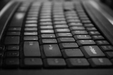 Brała pożyczki przez internet na różne osoby. Monika C. stanie przed sądem