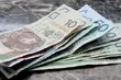 By dostać dofinansowanie, wpisywali na listy nieżyjących ludzi. Jedna osoba skazana