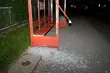 Pijany 17-latek zniszczył przystanek autobusowy. Grożą mu trzy lata więzienia