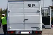 Al. Tysiąclecia Państwa Polskiego. Zwłoki dwóch osób na pace busa