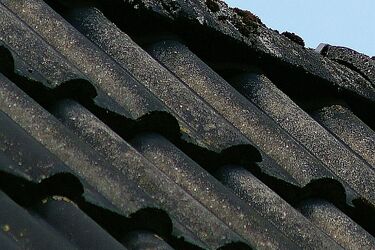 Wypadek przy pracy. Nie żyje 46-letni mężczyzna