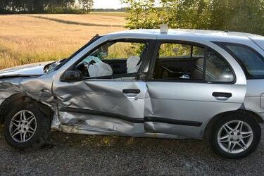 Nissan wymusił pierwszeństwo. 5 osób w szpitalu