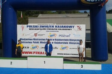 Kajakarstwo. Zawodnicy Cresovii z medalami Mistrzostw Polski