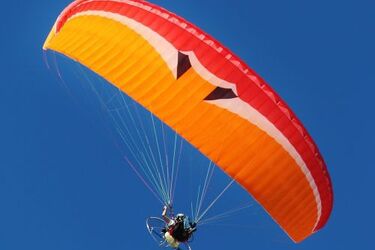 26-letni paralotniarz pouczony za nielegalne przekroczenie granicy