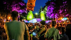 Sierpniowy relaks na Plantach. Ambient Park na kocu lub leżaku [ZDJĘCIA]