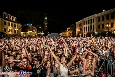 Białystok pożegnał wakacje. Na Rynku Kościuszki zjawiły się tłumy [ZDJĘCIA]