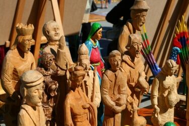 Jarmark pod Ratuszem. Będzie ludowa rzeźba, rękodzieło i przysmaki