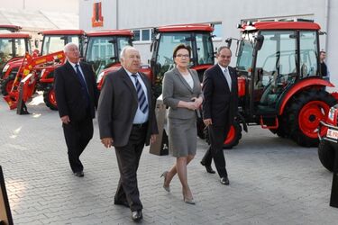 Premier i ministrowie w Podlaskiem. Kopacz mówi o zarobkach Polaków, Wasiak o S19