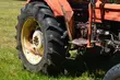 Awantura pijanego weselnika. Zniszczył m.in. dwa ciągniki