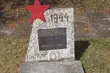 Dzieci zdewastowały 2 cmentarze. Uszkodziły około 60 nagrobków