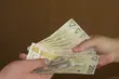 Kampania informacyjna do seniorów zapobiegłaby oszustwom 