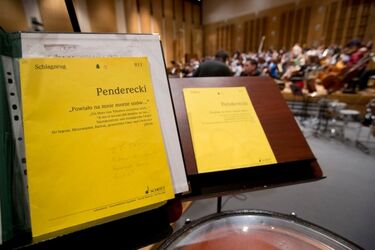 Krzysztof Penderecki na inauguracji sezonu w Operze. Wygraj zaproszenie
