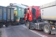 Tir zderzył się z pociągiem