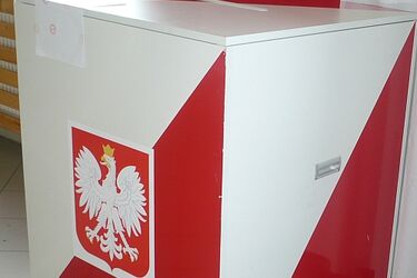 314 chętnych do Sejmu i Senatu. Na kogo głosować? [LISTY KANDYDATÓW]