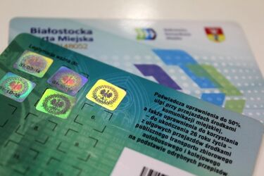 BKM. Trzeba przedłużyć ulgi na e-karcie