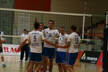 Siatkówka. Ślepsk Suwałki - specjaliści od horrorów. W II lidze rządzi Podlasie [WYNIKI I TABELA]