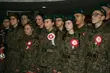 Uczniowie rozdawali kotyliony z okazji zbliżającego się Święta Niepodległości