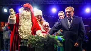 Białystok świętował mikołajki jak nikt! Tłumy maluchów spotkały się z prawdziwym Św. Mikołajem [ZDJĘCIA]