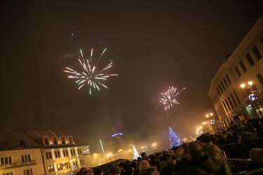 W sylwestra odpalimy więcej fajerwerków niż przez cały rok. Uważajmy
