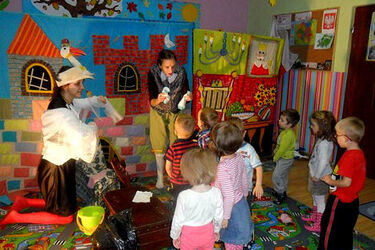 7 propozycji ferii kreatywnych w Białymstoku. Warsztaty artystyczne, radiowo-telewizyjne i kulinarne