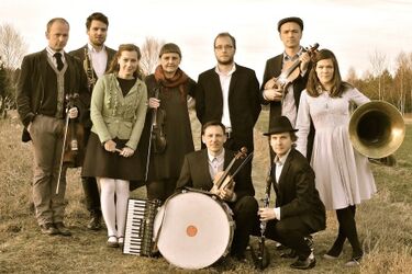 Będzie jak na wiejskiej zabawie. Tańce tradycyjne i polska muzyka