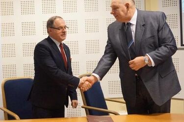 Branża drzewna priorytetem. Podpisano kolejne porozumienie w SSSE