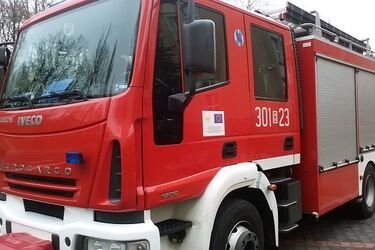 Wypadek trzech tirów. Dwie osoby ranne