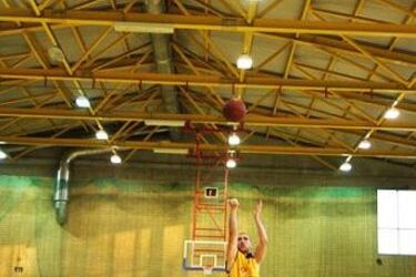 Koszykówka. Żubry zdobyły stolicę