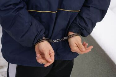 Razem biesiadowali, a potem jeden z postanowił okraść drugiego
