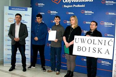 Chcą "uwolnić boiska". Młodzi walczą o miejsca do uprawiania sportu