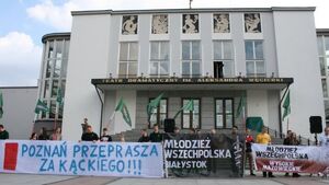 Wielkie emocje przed premierą. Pikieta środowisk narodowych pod Teatrem Dramatycznym 