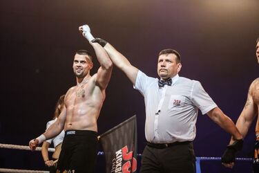 Kick-boxing. Medale zawodników białostockiego Humana