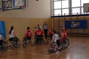 Turniej koszykówki na wózkach. Grał PSSON START Białystok [WIDEO]