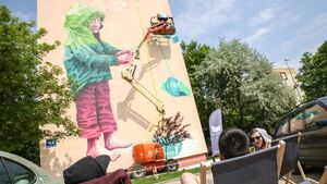 Powstał nowy mural. Nie tylko dziewczynka z konewką, jest też chłopiec z wędką [ZDJĘCIA]