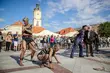 Intrygujący projekt w centrum miasta. Na rynku stanęła klatka [ZDJĘCIA]