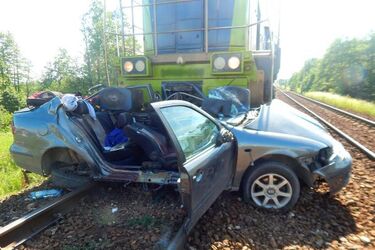 Trzech mężczyzn zginęło na przejeździe kolejowym