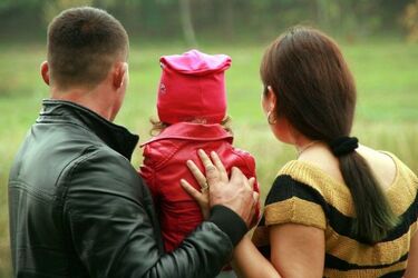 4 lata asystentów rodziny w Białymstoku. Dotacja wyższa, opiekunów mniej