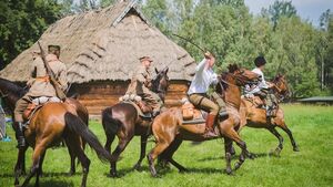 Dwa dni z kulturą Tatarów. W skansenie pokazy jeździectwa, strzelanie z łuku i degustacje