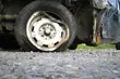 Harley-Davidson zderzył się z osobówką. Dwie osoby są ranne
