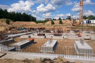 Trwa budowa szpitala uzdrowiskowego w Supraślu. Kuracjusze będą mogli leczyć się borowiną
